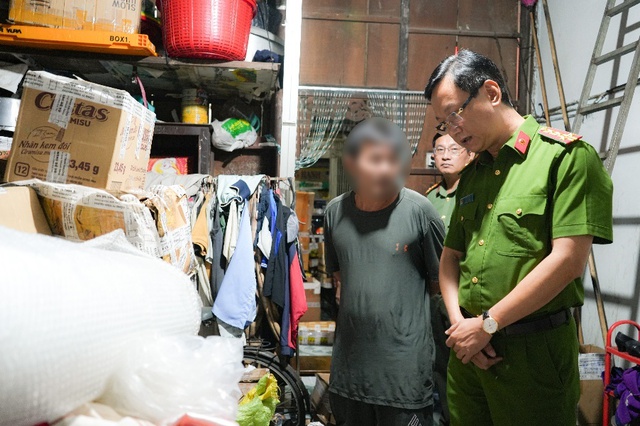 Khám xét khẩn cấp 3 địa điểm, bóc gỡ đường dây tội phạm quy mô lớn của đôi vợ chồng - Ảnh 4.