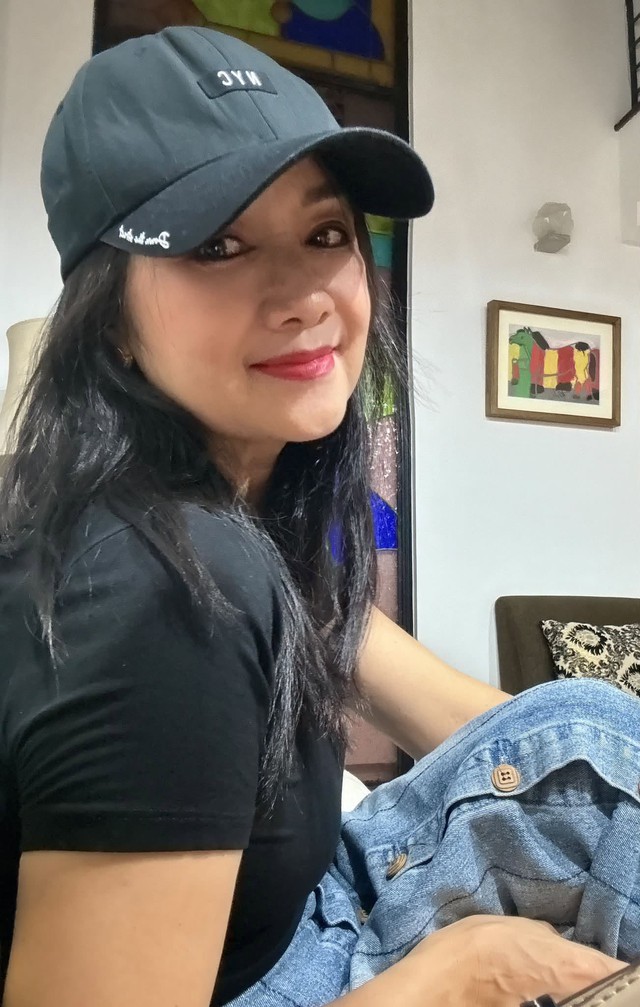 "Nữ ho&agrave;ng ảnh lịch" U60 gặp rắc rối sức khỏe v&igrave; ai cho thuốc g&igrave; cũng uống - Ảnh 4.