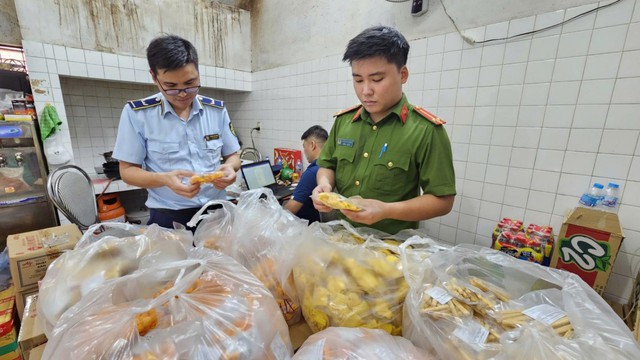 Ra quyết định khởi tố chủ hộ kinh doanh Vũ Thị Hoa SN 1963 - Ảnh 2.