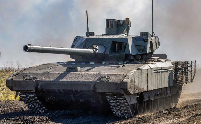 T-14 "Armata" chẳng hề mất t&iacute;ch như người ta vẫn nghĩ, ch&uacute;ng đang t&agrave;ng h&igrave;nh ngắm bắn Ukraine từ xa - Ảnh 2.