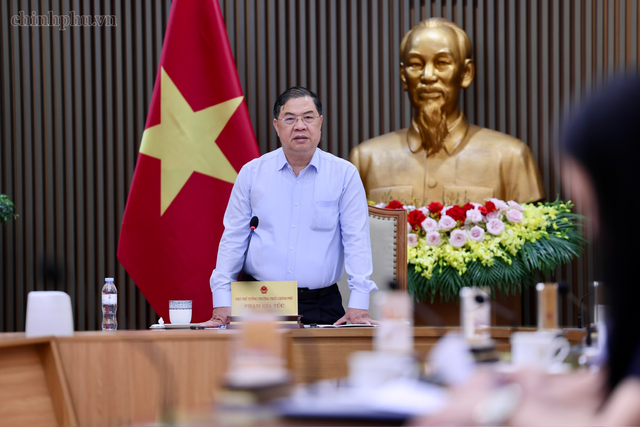 Tỉnh giáp Trung Quốc nhận nhiệm vụ quan trọng của Chính phủ - Ảnh 2. Tỉnh giáp Trung Quốc nhận nhiệm vụ quan trọng của Chính phủ - Ảnh 2.