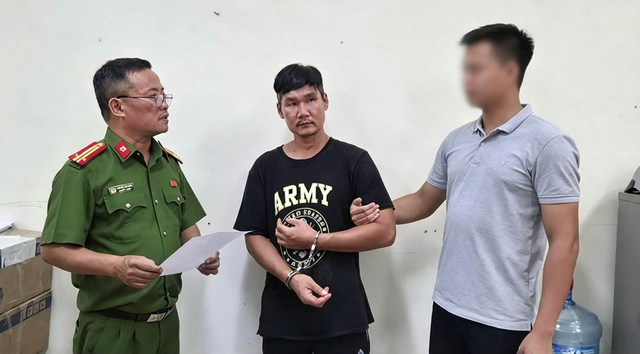 Thi hành lệnh bắt tạm giam Nguyễn Duy Tiến SN 1981 - Ảnh 1.