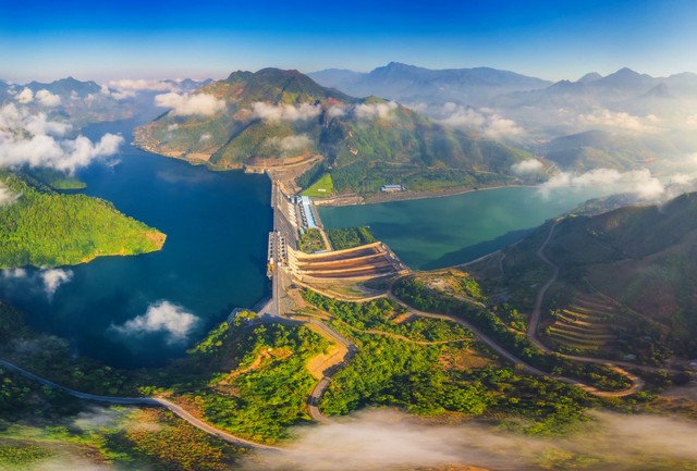 Việt Nam thực hiện cuộc đại di d&acirc;n lịch sử 20.340 hộ, nhường chỗ cho c&ocirc;ng tr&igrave;nh thủy điện Sơn La 60.200 tỷ lớn nhất ĐN&Aacute; - Ảnh 2.