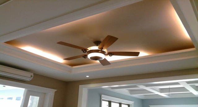Lời khuyên cho các gia đình đang sử dụng quạt trần có gắn đèn - Ảnh 1.