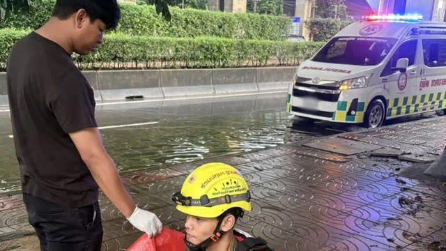Đi ra bến xe buýt, người phụ nữ bất ngờ lăn ra tử vong, người đi đường chạy đến chứng kiến cảnh đáng sợ - Ảnh 2.
