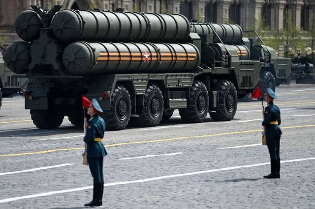 Chuyên gia: "Nga không việc gì phải sợ mất mặt vì S-400, ai làm sai người đấy tự chịu" - Ảnh 1.