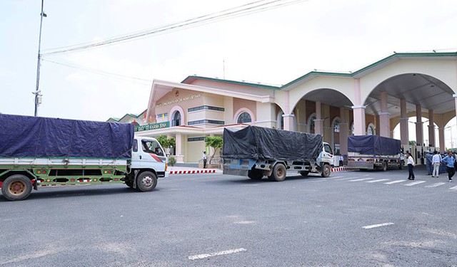 Campuchia và Việt Nam khai trương cửa khẩu biên giới quốc tế mới - Ảnh 1.
