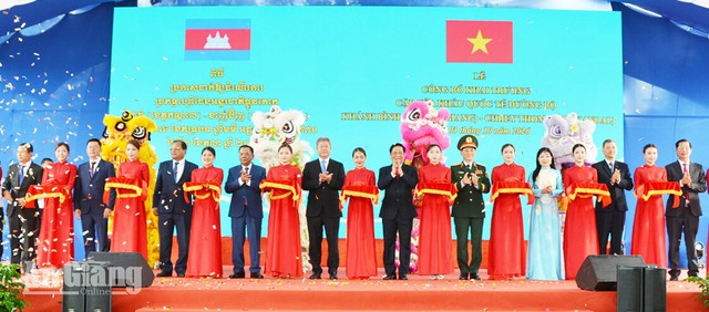 Campuchia và Việt Nam khai trương cửa khẩu biên giới quốc tế mới - Ảnh 2.