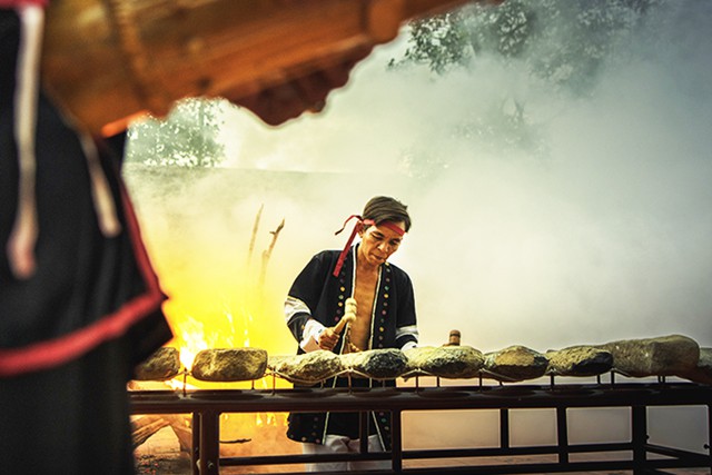 Phát hiện vùng đất có những viên đá "biết kêu" ở Việt Nam, vang như chuông: Dấu tích đã tồn tại 3.000 năm - Ảnh 3. Phát hiện vùng đất có những viên đá "biết kêu" ở Việt Nam, vang như chuông: Dấu tích đã tồn tại 3.000 năm - Ảnh 3.