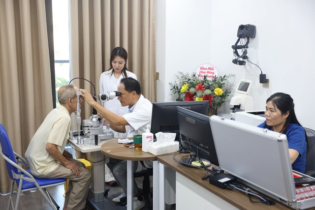 35 căn hộ "dưỡng cư" trong tổ hợp 600 tỷ đồng ở H&agrave; Nội: "Đưa bệnh viện về nh&agrave;" cho người cao tuổi - Ảnh 2.