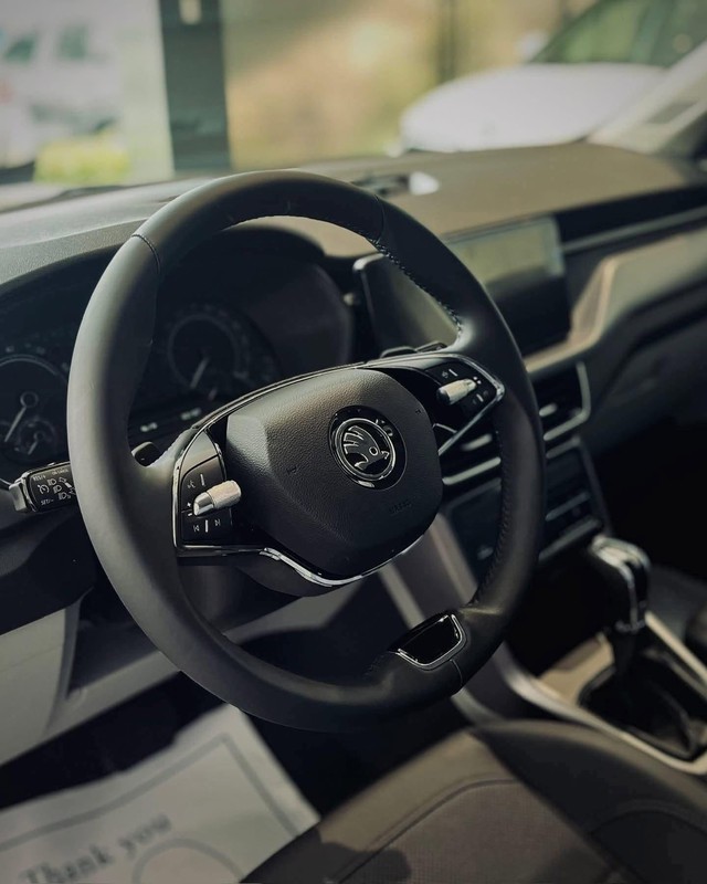 Skoda ưu đãi lớn tháng 10: Bảo hành 8 năm, bảo dưỡng 5 năm mất 0 đồng - Ảnh 2. Skoda ưu đãi lớn tháng 10: Bảo hành 8 năm, bảo dưỡng 5 năm mất 0 đồng - Ảnh 2.
