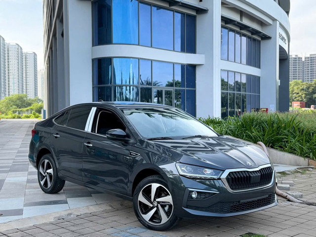 Skoda ưu đãi lớn tháng 10: Bảo hành 8 năm, bảo dưỡng 5 năm mất 0 đồng - Ảnh 3. Skoda ưu đãi lớn tháng 10: Bảo hành 8 năm, bảo dưỡng 5 năm mất 0 đồng - Ảnh 3.
