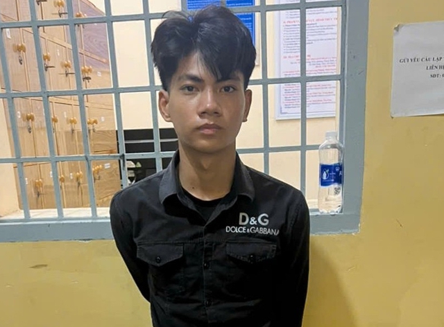 Thi hành lệnh bắt tạm giam đối với Trần Văn Trường SN 2009 - Ảnh 1.