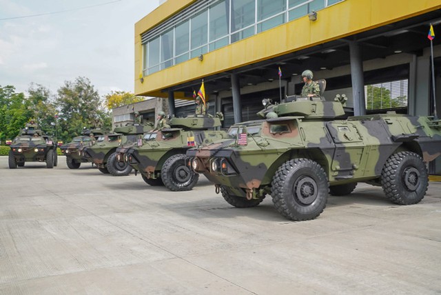 Mỹ viện trợ xe bọc thép M1117 Guardian cho Quân đội Colombia năm 2026 - Ảnh 2. Mỹ viện trợ xe bọc thép M1117 Guardian cho Quân đội Colombia năm 2026 - Ảnh 2.