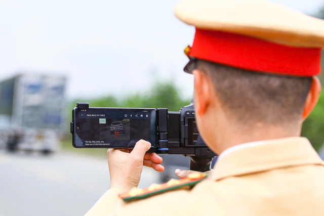 Hàng nghìn tài xế bị 