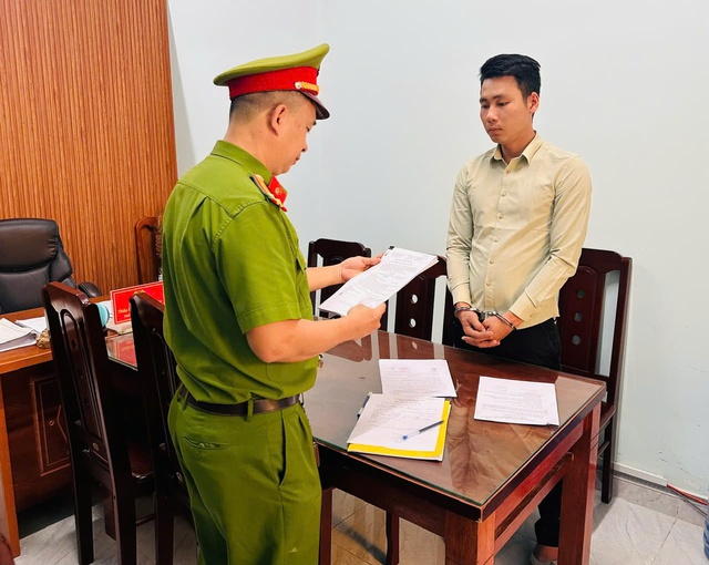 Ra lệnh bắt tạm giam 'game thủ' Hồ Văn Long SN 1997 - Ảnh 1.