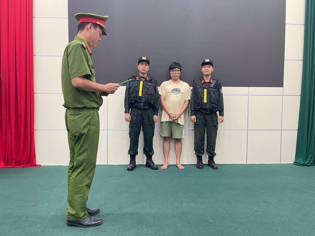 "Đại gia" Trương Nhật Phương khai g&igrave; sau khi lừa h&agrave;ng trăm phụ nữ "quan hệ" v&agrave; quay clip? - Ảnh 2.