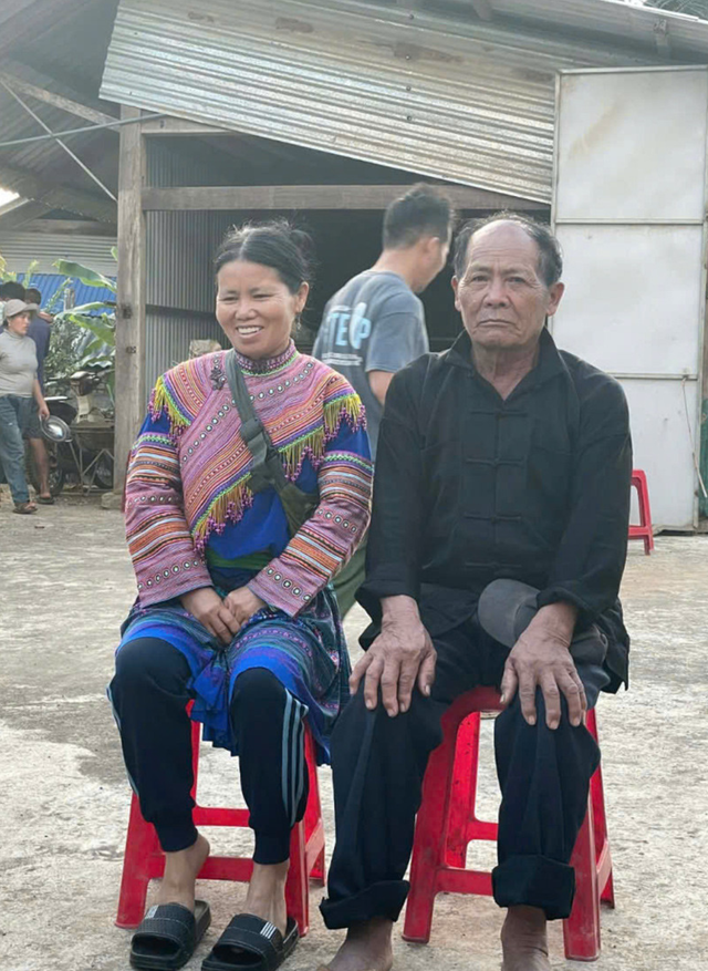 Cụ ông vượt 1.500km gặp bạn gái quen qua mạng rồi rước về luôn: Mối quan hệ hiện tại ra sao? - Ảnh 2.