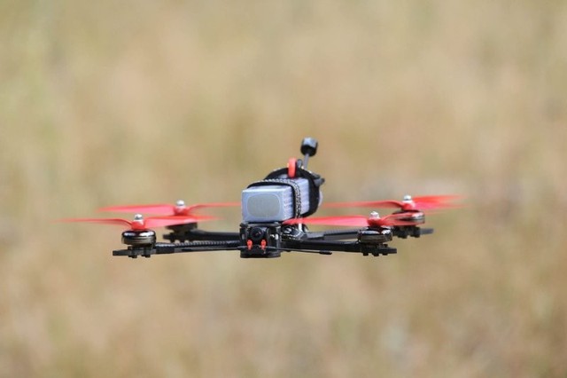 Pháo binh và máy bay không người lái: Vũ khí nào hiệu quả hơn trong năm 2026 - Ảnh 13. Pháo binh và máy bay không người lái: Vũ khí nào hiệu quả hơn trong năm 2026 - Ảnh 13.