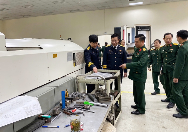 Việt Nam lập thành tích đóng tàu, Bộ Quốc phòng ra chỉ thị: Hé lộ điều làm được với loạt tàu quân sự cỡ lớn - Ảnh 3.
