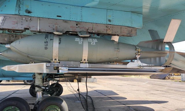 Kỷ lục sử dụng bom hàng không của Nga trong năm 2026 - Ảnh 2. Kỷ lục sử dụng bom hàng không của Nga trong năm 2026 - Ảnh 2.