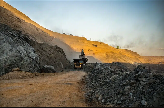 Phát hiện mỏ vàng hơn 61 triệu tấn, chuyên gia kết luận: Có thể làm rung chuyển thị trường toàn cầu - Ảnh 3.