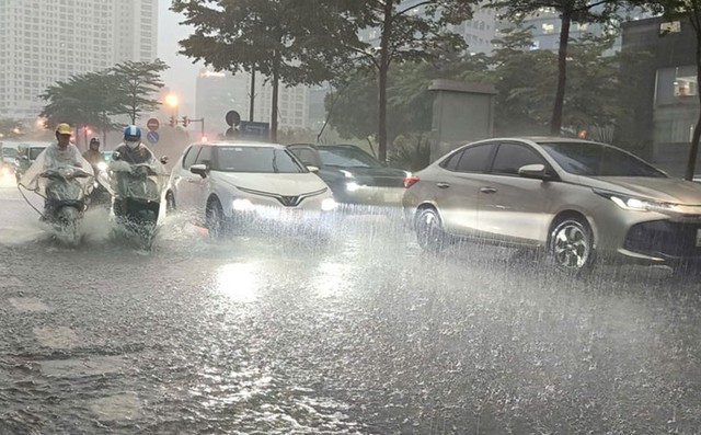 Miền Bắc sắp đón đợt không khí lạnh mạnh, nhiều nơi mưa to, rét đậm - Ảnh 1.