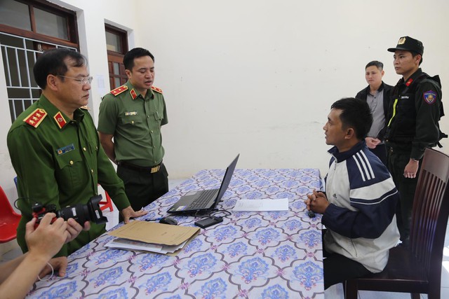 Kế hoạch 'không kẽ hở' của 2 tên cướp ngân hàng Gia Lai: Lên sơ đồ camera, cách rút lui và phá vật chứng - Ảnh 1.