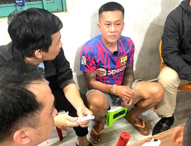 Vụ cướp ngân hàng ở Gia Lai: Hé lộ mối quan hệ của 2 nghi phạm Phạm Anh Tài và Lê Văn Ân - Ảnh 1.