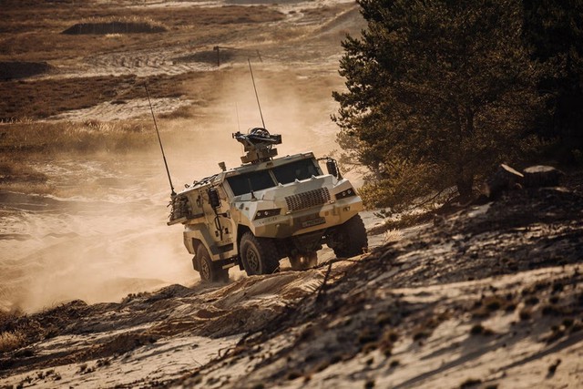 Quốc gia Đ&ocirc;ng Nam &Aacute; đặt mua 100 xe bọc th&eacute;p Patriot với c&ocirc;ng nghệ hiện đại - Ảnh 3.