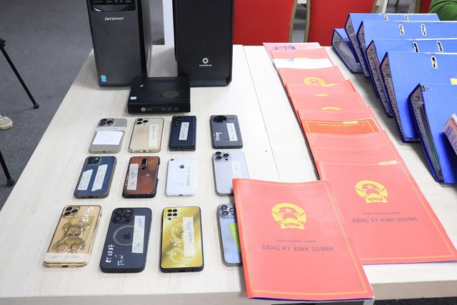 Khởi tố kế toán Hà Thị Thương cùng nhiều người khác - Ảnh 2.