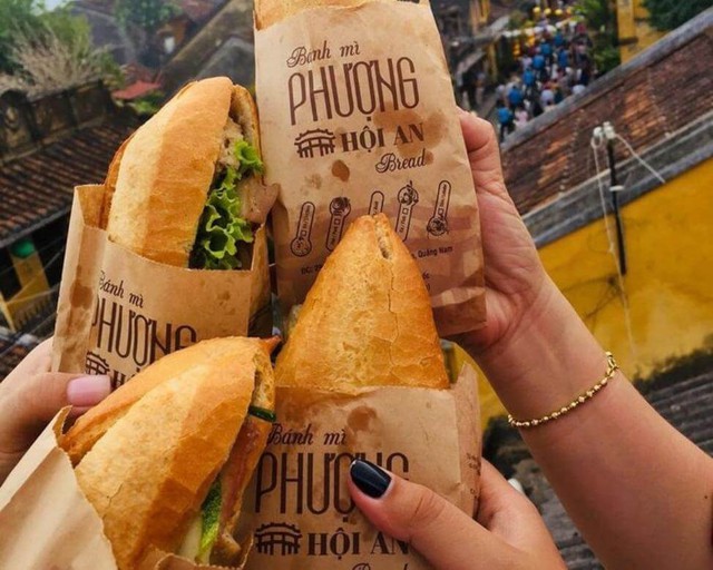 Món ăn từ 25.000 đồng/phần ở Việt Nam sang xứ kim chi đội giá gấp 5–6 lần vẫn đông khách xếp hàng - Ảnh 3.