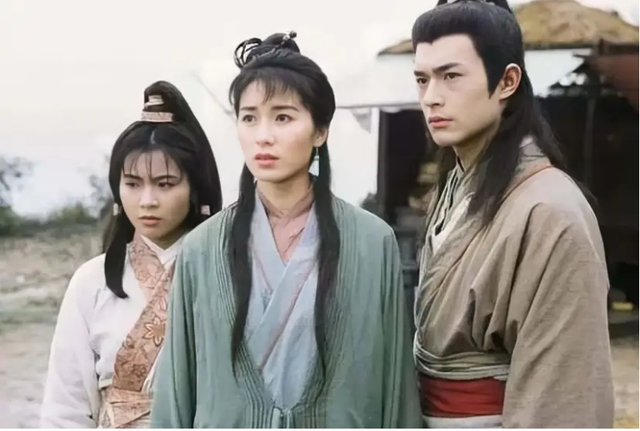 Dương Qu&aacute; kh&ocirc;ng ngờ: Tr&igrave;nh Anh lấy người n&agrave;y, con trai n&agrave;ng khiến Trương Tam Phong cũng phải d&egrave; chừng - Ảnh 1.