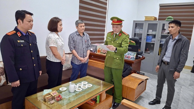 Cấm đi khỏi nơi cư trú đối với - Ảnh 1.