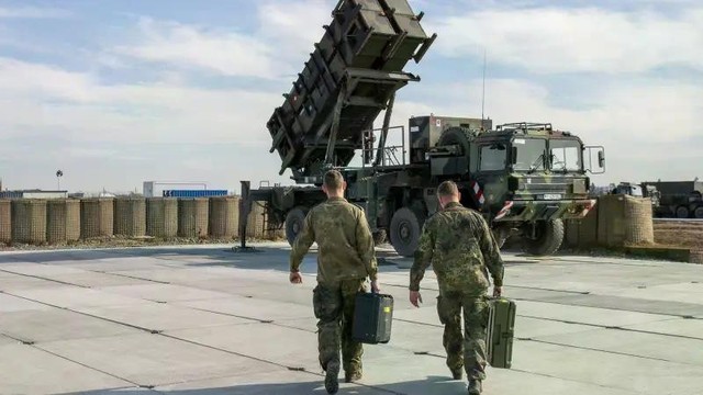 Gi&aacute;o sư Mỹ l&yacute; giải Hiệu suất k&eacute;m của hệ thống Patriot trong năm 2026 - Ảnh 7.