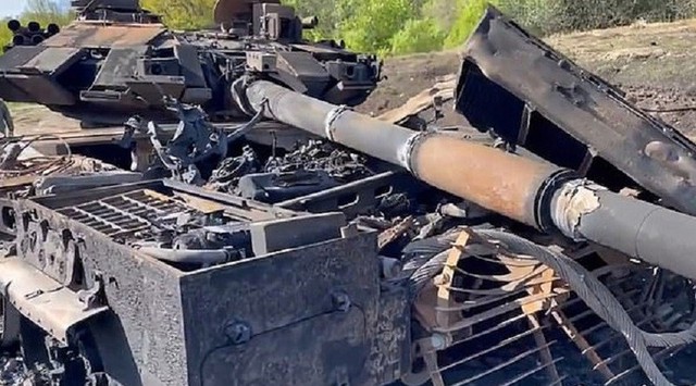Vì sao số xe tăng Nga giảm thiệt hại đáng kể trong chiến tuyến năm 2026 - Ảnh 5. Vì sao số xe tăng Nga giảm thiệt hại đáng kể trong chiến tuyến năm 2026 - Ảnh 5.