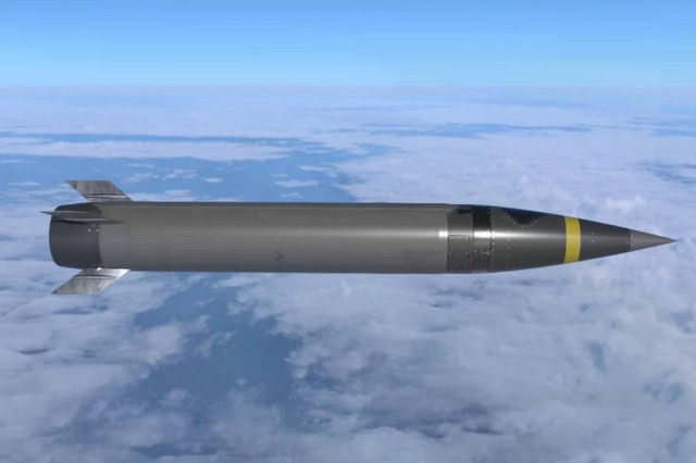 Tên lửa PrSM của Mỹ lần đầu tấn công Iran Trong Chiến dịch Epic Fury - Ảnh 1. Tên lửa PrSM của Mỹ lần đầu tấn công Iran Trong Chiến dịch Epic Fury - Ảnh 1.