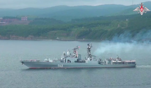 TST: Cháy lớn! Nga tấn công "đầu não" Ukraine, giờ G sắp điểm - Tàu chiến và tiêm kích Nga xuất hiện ở nơi không ngờ tới - Ảnh 5.