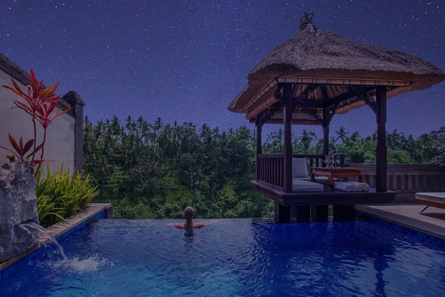 Khách Việt bất ngờ khi tới Bali: Không được ra ngoài, không đèn đường, không mua sắm - Đang có chuyện gì? - Ảnh 2.