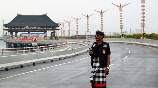 Khách Việt bất ngờ khi tới Bali: Không được ra ngoài, không đèn đường, không mua sắm - Đang có chuyện gì? - Ảnh 4.