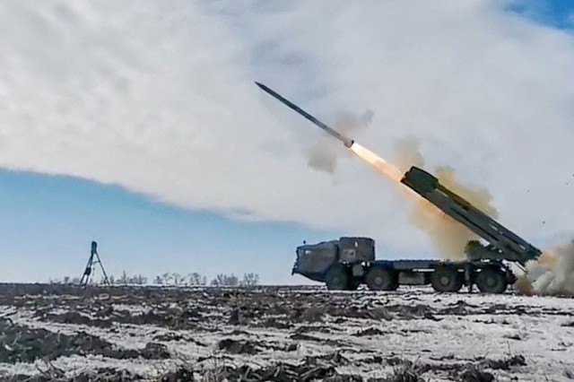 Tornado - S của Nga tấn công chính xác trong tác chiến điện tử mạnh năm 2026 - Ảnh 7. Tornado - S của Nga tấn công chính xác trong tác chiến điện tử mạnh năm 2026 - Ảnh 7.