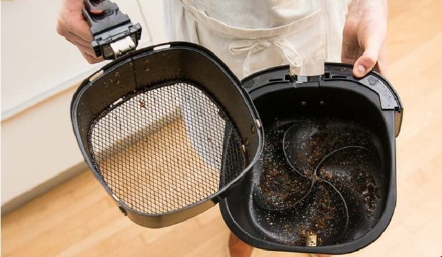 Cảnh báo đặc biệt tới những gia đình đang có nồi chiên không dầu - Ảnh 4.