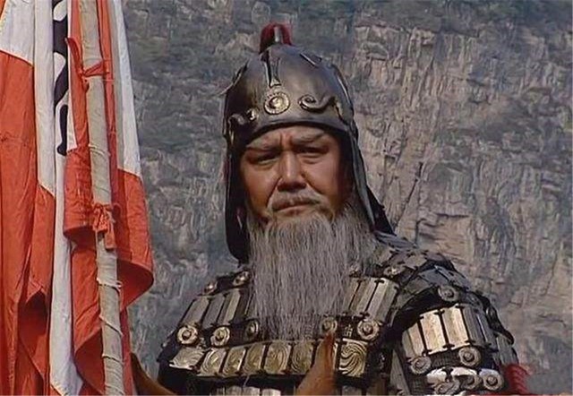 Hoàng Trung từng khiến Quan Vũ chật vật, nếu gặp Triệu Vân sẽ ra sao? Gia Cát Lượng đã nói rõ - Ảnh 3.