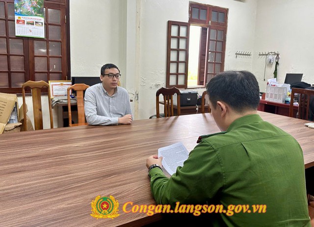 C&ocirc;ng an bắt quả tang Luật sư L&ecirc; Văn Sơn sinh năm 1993 - Ảnh 1.