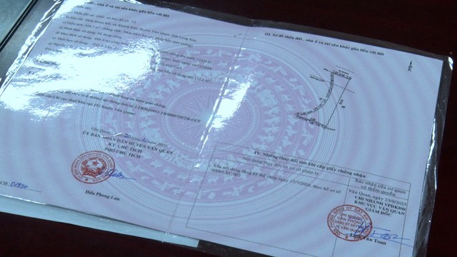 Ra lệnh bắt tạm giam, khám xét khẩn cấp nơi ở của Đinh Văn Thượng SN 1992 - Ảnh 2.