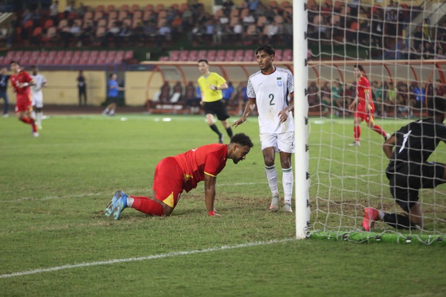 Bị ch&ecirc; tăng c&acirc;n, Nguyễn Xu&acirc;n Son thẳng thừng đ&aacute;p trả - Ảnh 1.