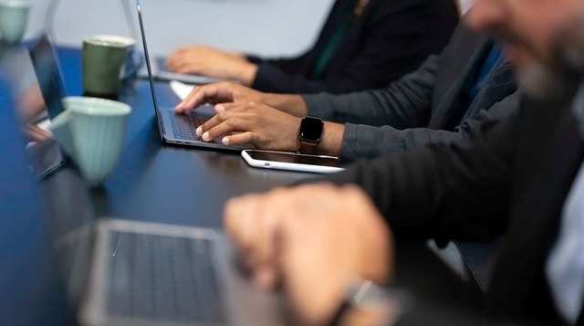 Đi đâu cũng thấy người người than "AI làm ta mất việc" - Chỉ một câu nói trong Tam Quốc hóa giải tất thảy - Ảnh 2.