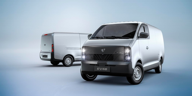 Xe điện lạ bất ngờ xuất hiện trong nh&agrave; m&aacute;y &ocirc; t&ocirc; ở Huế của h&atilde;ng Việt: Đi bao xa, gi&aacute; thế n&agrave;o? - Ảnh 1.