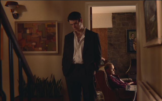 Khoảnh khắc rơi nước mắt trong Sex Education: Một lời nói của người cha mà đứa trẻ đã chờ cả tuổi thơ - Ảnh 1.