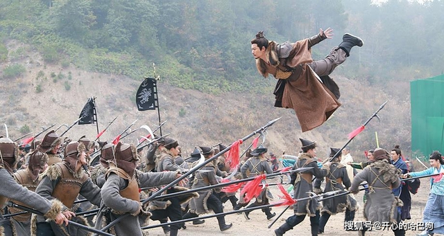 Không phải Quách Tĩnh, đây mới là 2 cao nhân có thể xoay chuyển cục diện Tương Dương nhưng bị "giấu kín" - Ảnh 1.